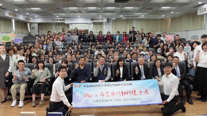 5/13開幕典禮大合照